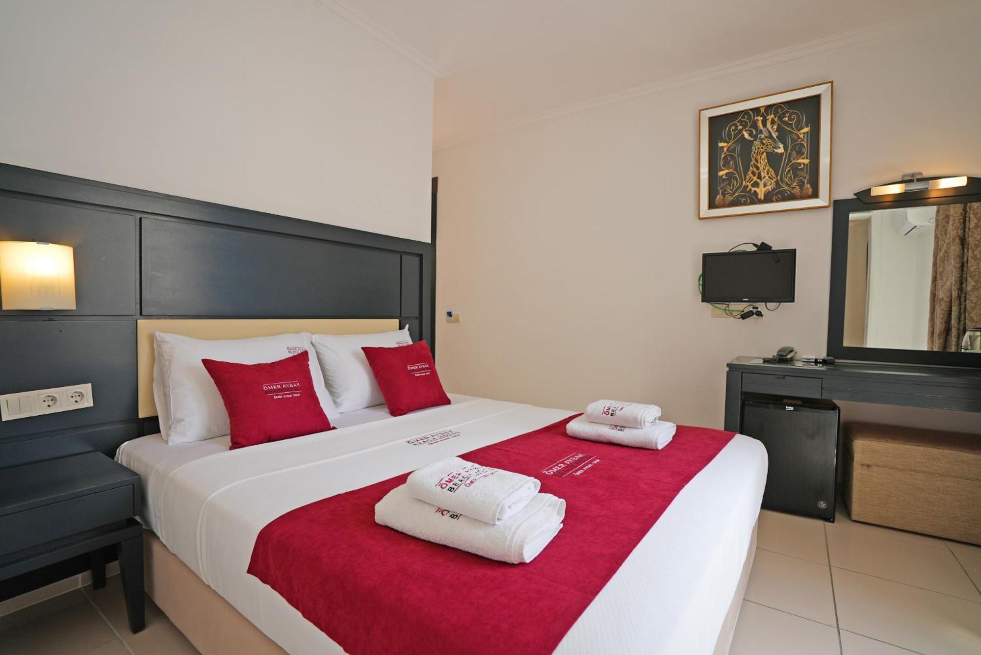 Oemer Aybak Beach Hotel Bodrum Bagian luar foto