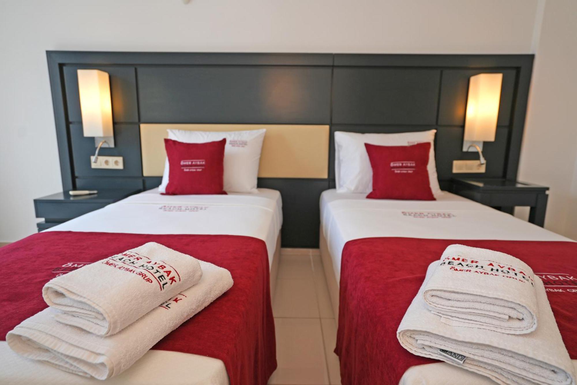 Oemer Aybak Beach Hotel Bodrum Bagian luar foto