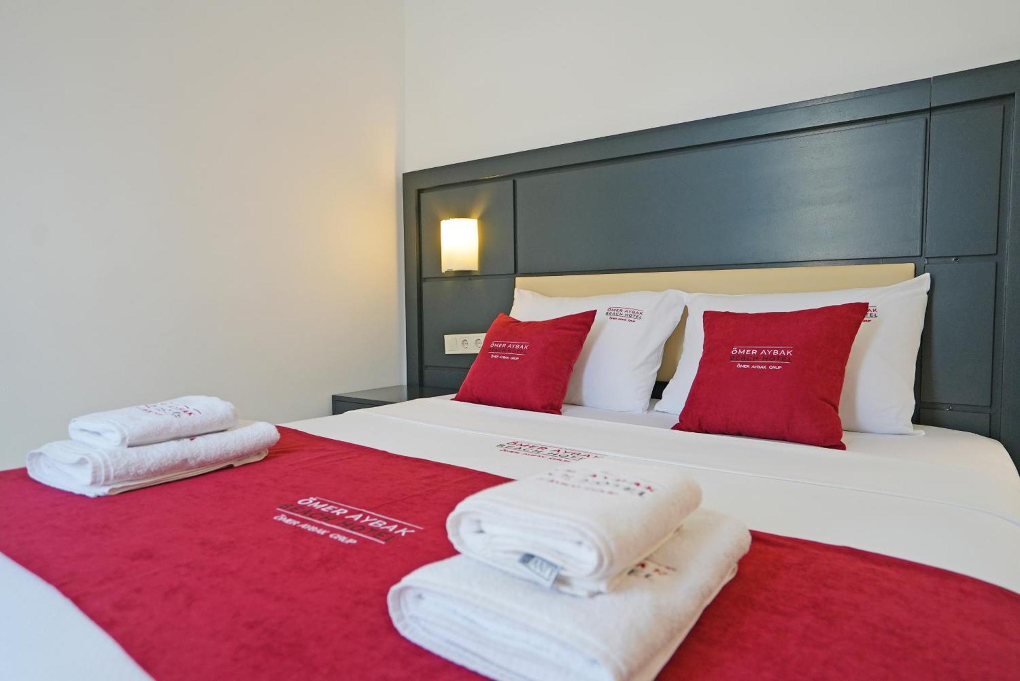 Oemer Aybak Beach Hotel Bodrum Bagian luar foto